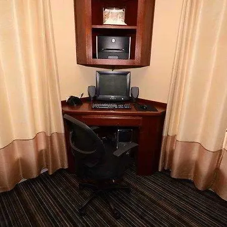 Surestay Hotel By Best Western Deer Park 