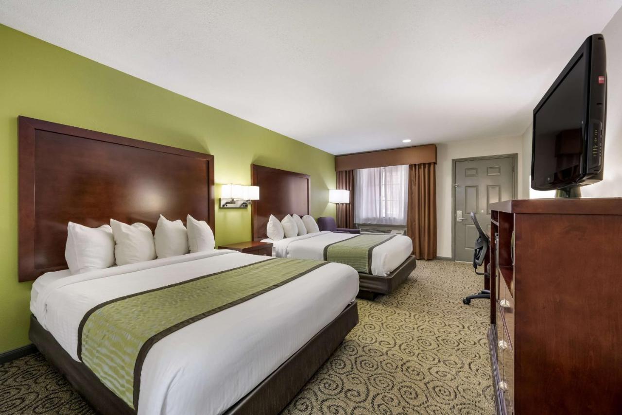 Hotel Surestay By Western 3*
